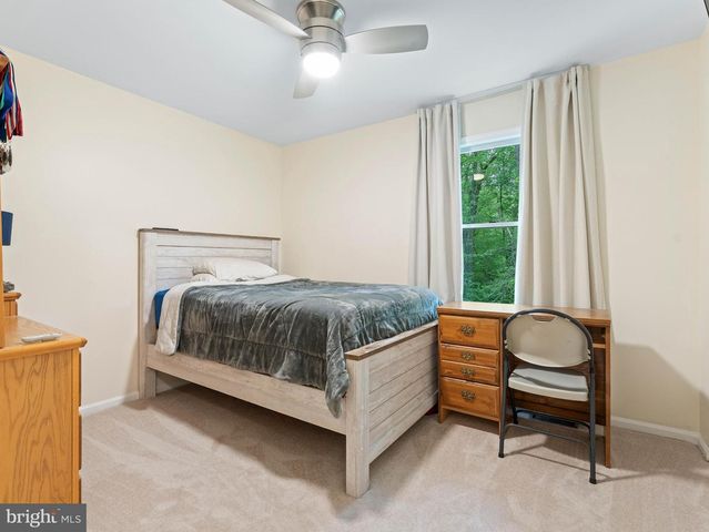 14 BORDEAUX PL, Swedesboro, NJ 08085