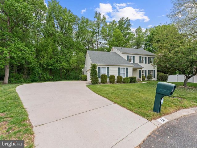 14 BORDEAUX PL, Swedesboro, NJ 08085