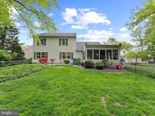 14 BORDEAUX PL, Swedesboro, NJ 08085