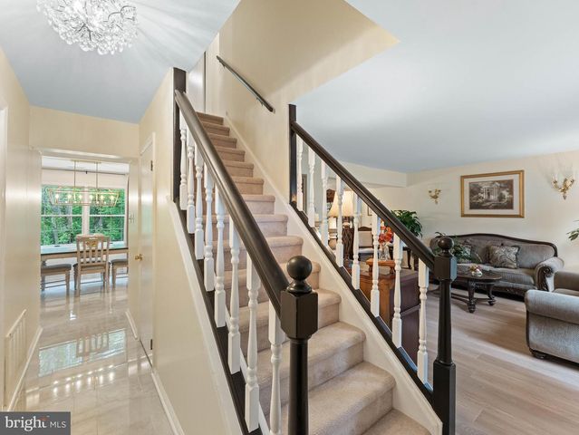 14 BORDEAUX PL, Swedesboro, NJ 08085