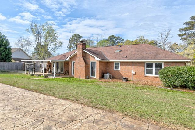 6686 Glenmore Way, Columbus, GA 31904