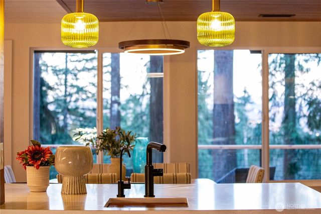 21511 2nd Drive SE, Bothell, WA 98021