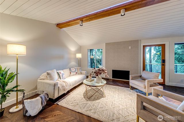 21511 2nd Drive SE, Bothell, WA 98021