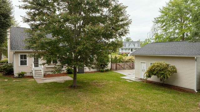 1220 Francis Marion Circle, Moncks Corner, SC 29461