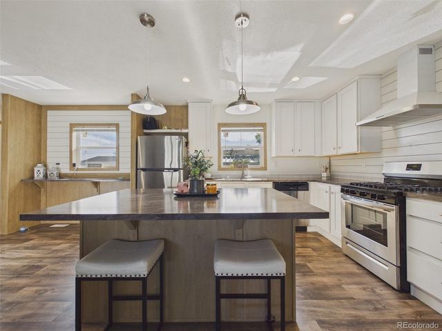 2910 Oriole Street, Denver, CO 80260