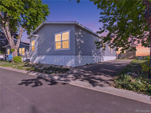 2910 Oriole Street, Denver, CO 80260