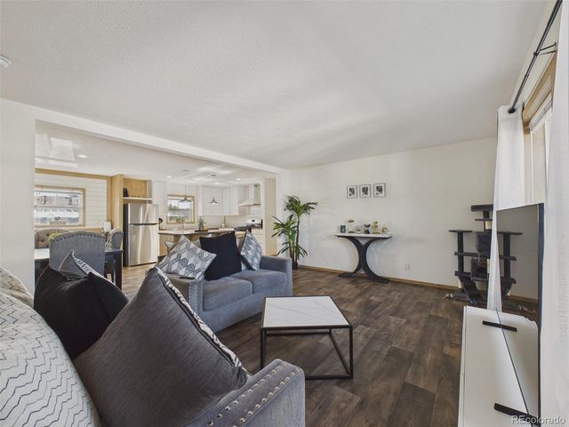 2910 Oriole Street, Denver, CO 80260
