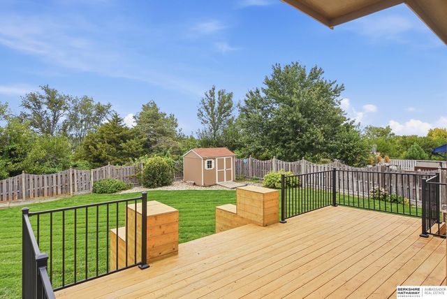 12144 S 221st Street, Gretna, NE 68028