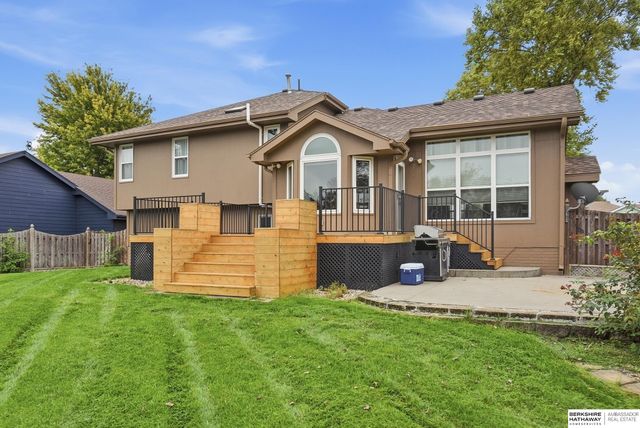 12144 S 221st Street, Gretna, NE 68028