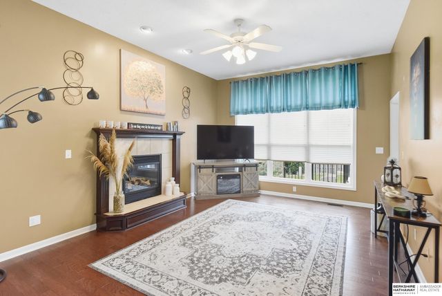 12144 S 221st Street, Gretna, NE 68028