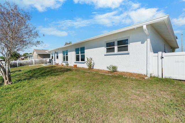 3162 JACKSON DRIVE, Holiday, FL 34691