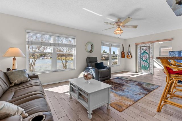 3162 JACKSON DRIVE, Holiday, FL 34691