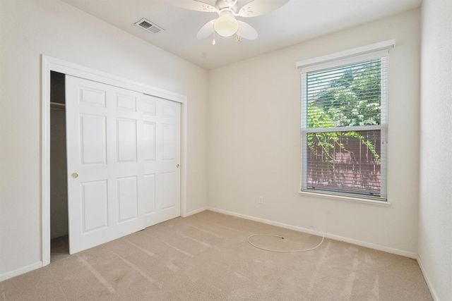 2347 Portsmouth Dr, Lodi, CA 95242