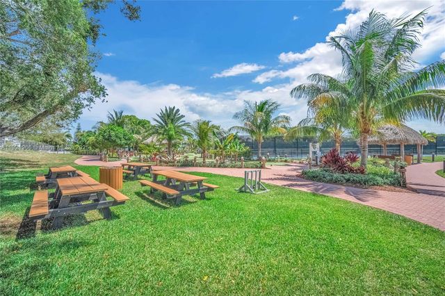 244 Durham F 244, Deerfield Beach, FL 33442