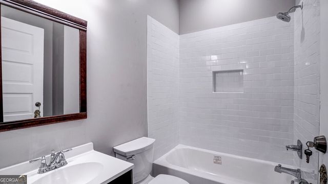 877 Edgewood Avenue, Atlanta, GA 30307