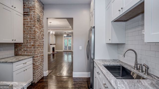 877 Edgewood Avenue, Atlanta, GA 30307