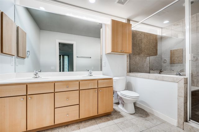 4213 Dickason Avenue 27, Dallas, TX 75219
