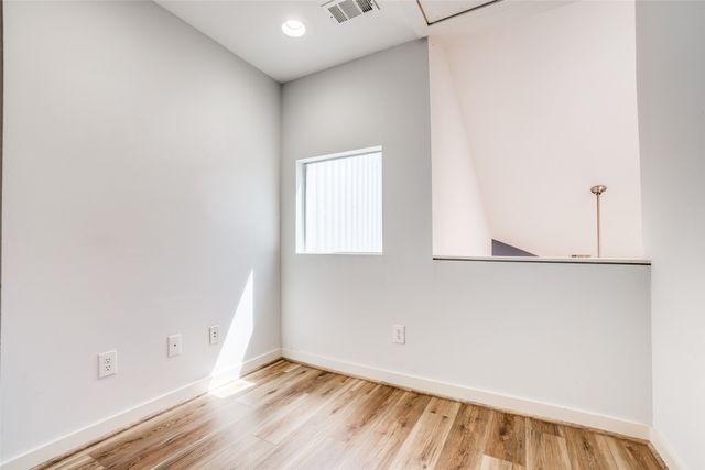 4213 Dickason Avenue 27, Dallas, TX 75219