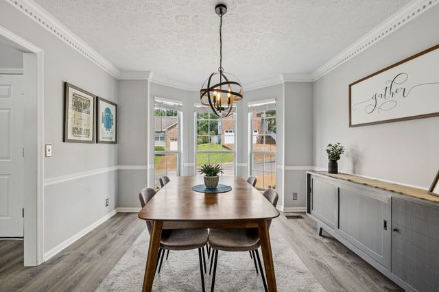 5324 Old Village Rd, Nashville, TN 37211