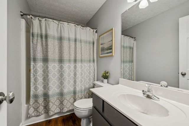 5324 Old Village Rd, Nashville, TN 37211