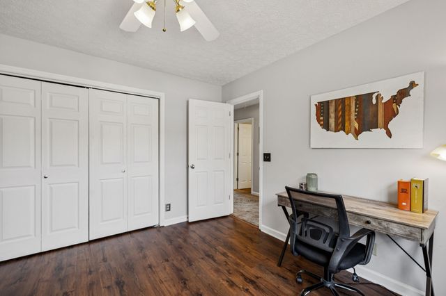 5324 Old Village Rd, Nashville, TN 37211