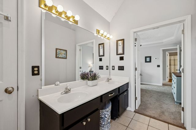5324 Old Village Rd, Nashville, TN 37211