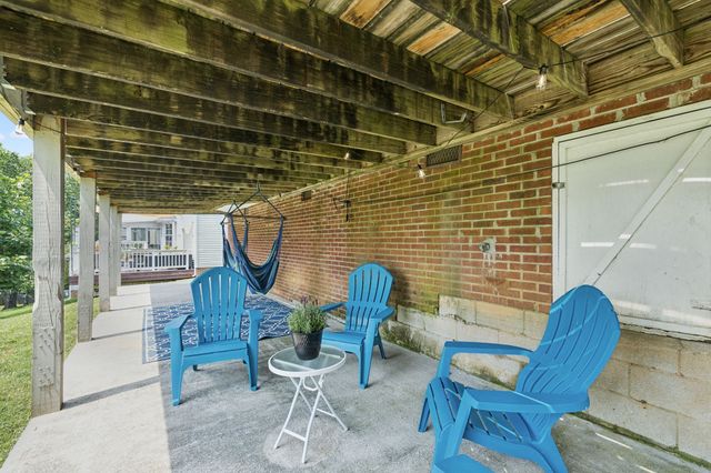 5324 Old Village Rd, Nashville, TN 37211