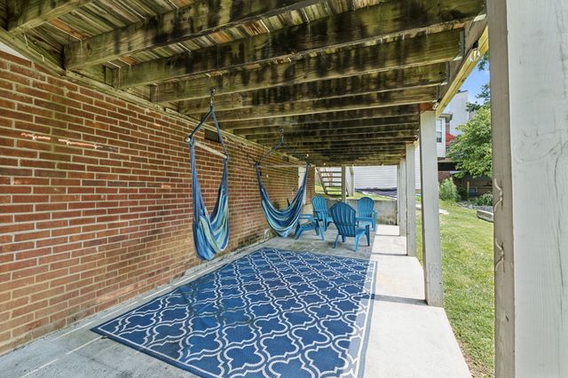 5324 Old Village Rd, Nashville, TN 37211