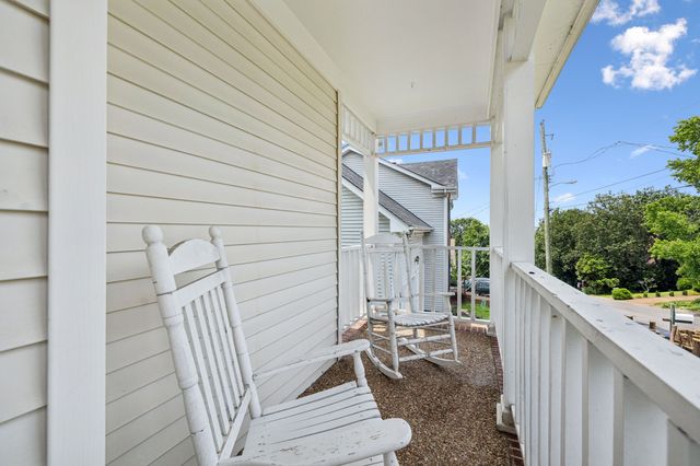 5324 Old Village Rd, Nashville, TN 37211