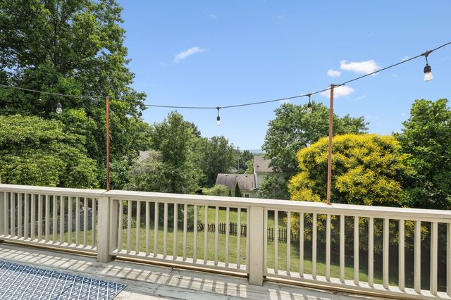 5324 Old Village Rd, Nashville, TN 37211