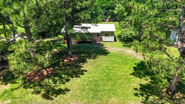 901 Morris Street, Pocola, OK 74902