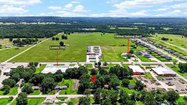 901 Morris Street, Pocola, OK 74902