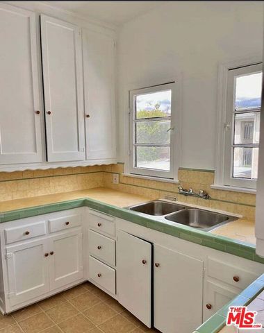 4615 Los Feliz Boulevard 5, Los Angeles, CA 90027