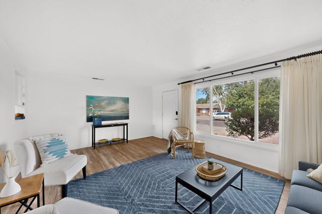 2420 Stevens Drive NE, Albuquerque, NM 87112