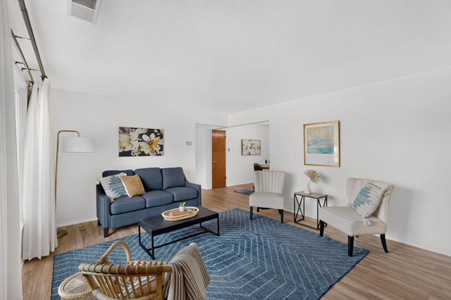 2420 Stevens Drive NE, Albuquerque, NM 87112