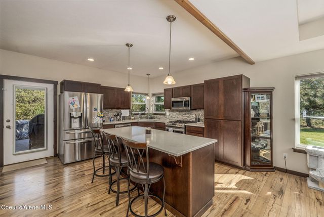 30259 N Sienna Loop, Athol, ID 83801