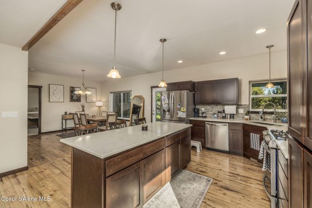 30259 N Sienna Loop, Athol, ID 83801