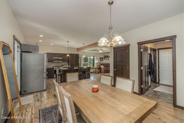 30259 N Sienna Loop, Athol, ID 83801