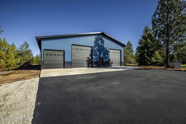 30259 N Sienna Loop, Athol, ID 83801