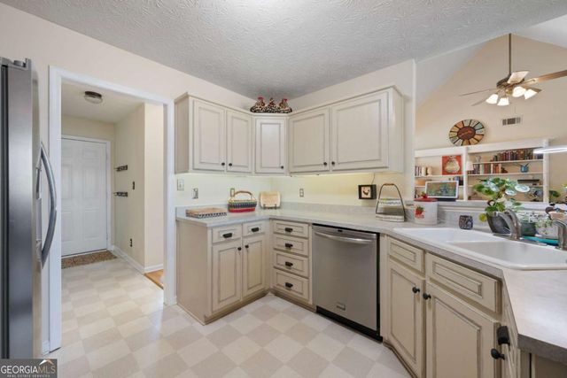 3182 Planters Mill Drive, Dacula, GA 30019