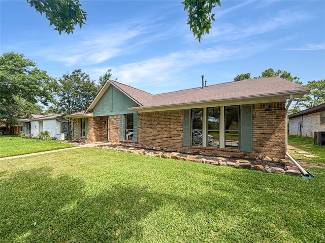 1857 El Paso Street, Lewisville, TX 75077
