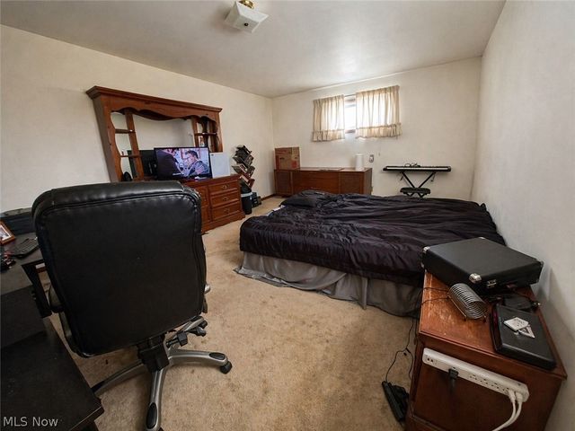 3262 Royalton Road, North Royalton, OH 44133