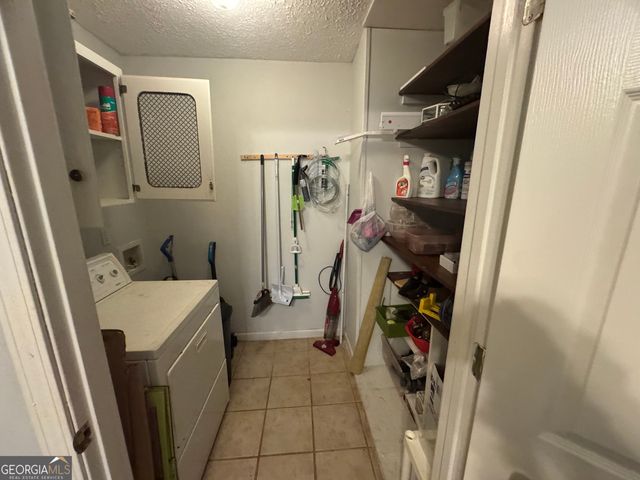 211 Castleman Road, Carrollton, GA 30116