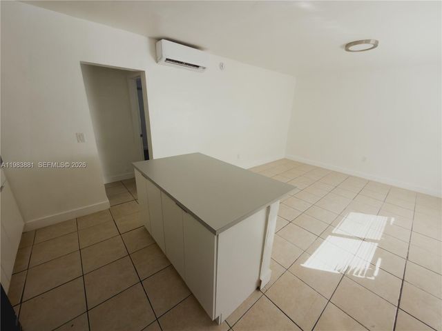 1999 N Glades Dr 3, North Miami Beach, FL 33162