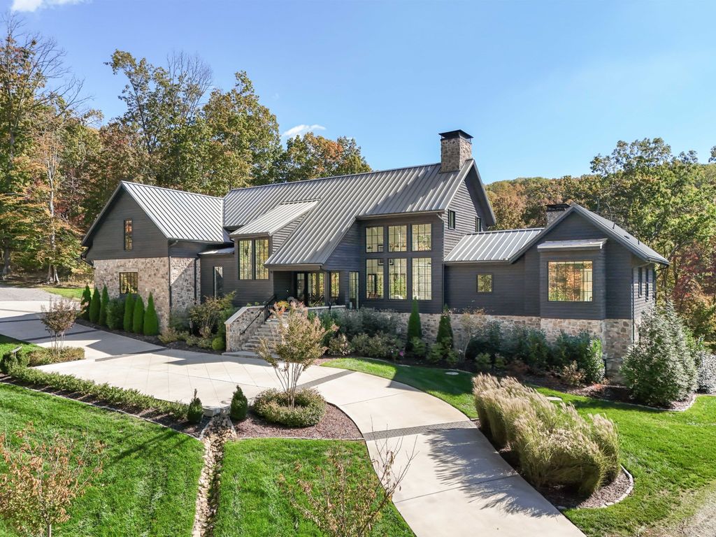4090 Natchez Ridge Ln, Franklin, TN 37064