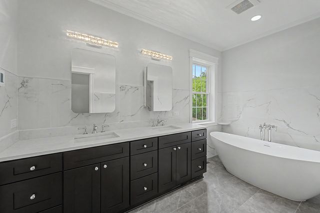 9907 Henning Drive, Huntley, IL 60142