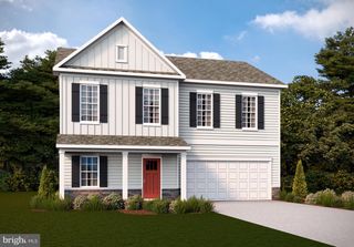 99 FAIRFIELD DR, Staunton, VA 24401