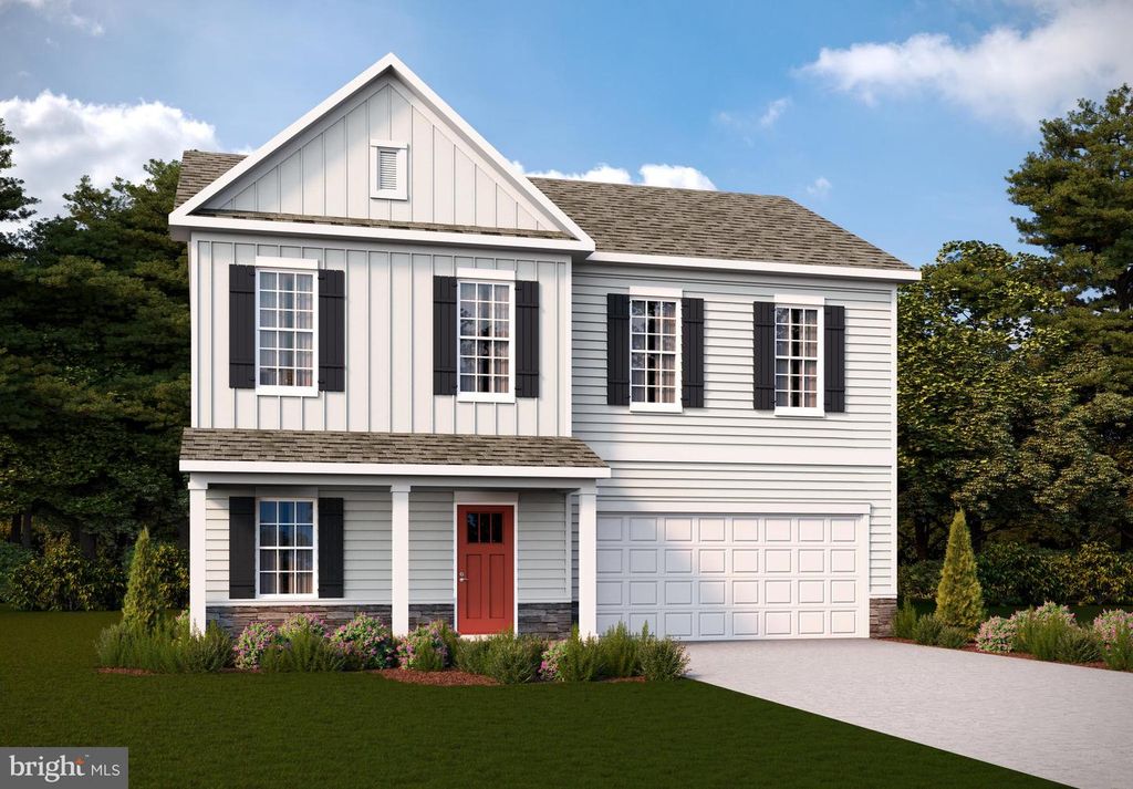 99 FAIRFIELD DR, Staunton, VA 24401