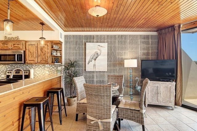 7477 State Highway 361 106, Port Aransas, TX 78373