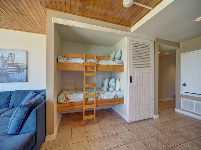 7477 State Highway 361 106, Port Aransas, TX 78373